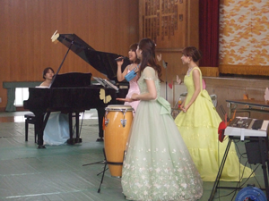 2011.5.22　アンサンブルちょうちょのコンサート（神戸市立小束山小学校PTA主催）