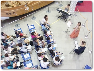 ロビーコンサート（明石市立文化博物館）