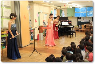 子どものためのコンサート（上新庄保育園保護者会主催）