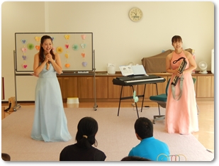 ふたごみつご日和ファミリーコンサート（池田市地域子育て支援拠点「ホップくん」）