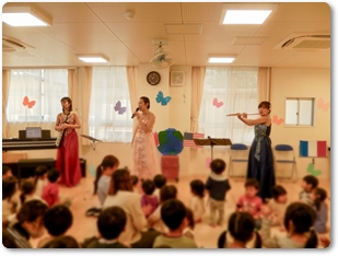 子どものためのコンサート（生瀬ぽぽこども園）