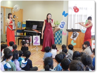 子どものためのクリスマスコンサート（ニコニコ桜保育園）